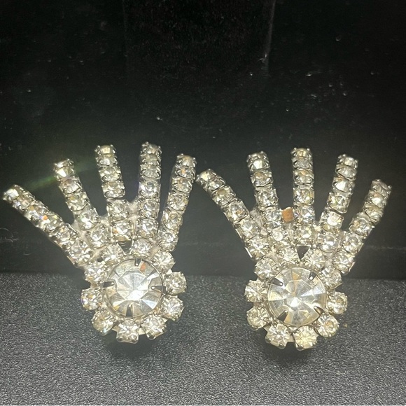 Silver Tone Rhinestone Art Deco Style Diamond Shape StarBurst Clip Earrings - Picture 8 of 9